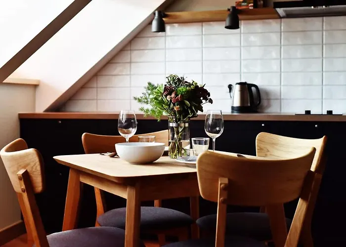 Domillion New Modern Old Town 16 Ppl U2c1 *